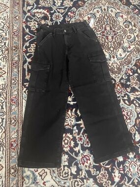 Gap 90s loose mid rise black cargo jeans petite
